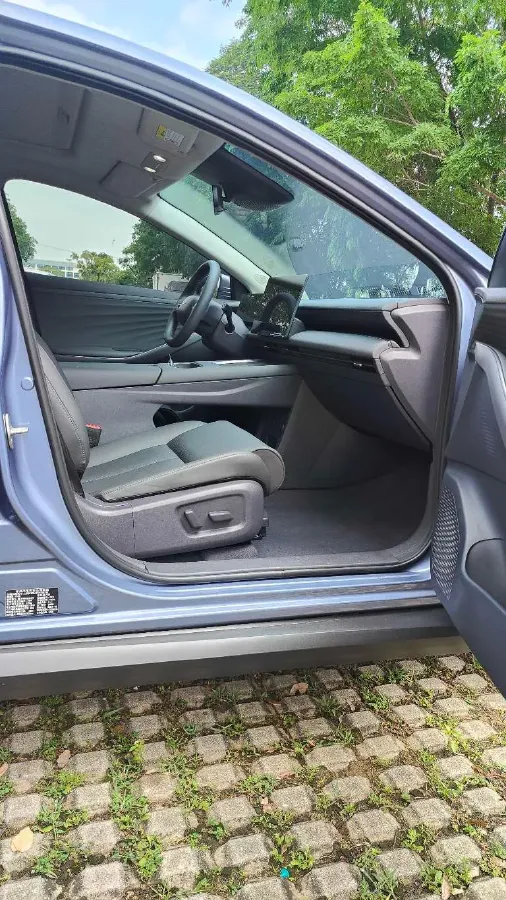 2026 Nissan N7 1.5L 102HP L4 1DHT PHEV,autocango,china used car exporter,china ev exporter,chinese used car exporter,chinese used ev exporter
