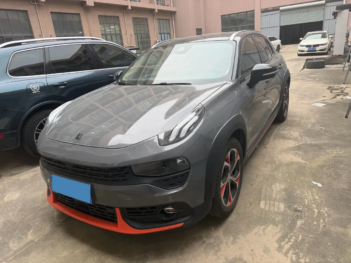 2018 Toyota C-HR 2.0L 171HP L4 CVT,autocango,china used car exporter,china ev exporter,chinese used car exporter,chinese used ev exporter