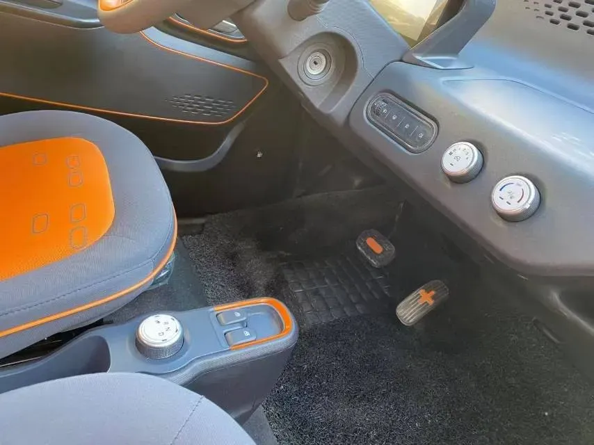 2018 BaoJun E100 BEV 19.2KWH,autocango,china used car exporter,china ev exporter,chinese used car exporter,chinese used ev exporter