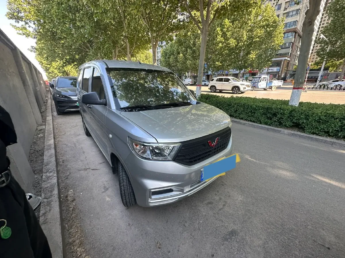 2022 JinBei Little Sea Lion X30 1.5L 102HP L4 5MT,autocango,china used car exporter,china ev exporter,chinese used car exporter,chinese used ev exporter
