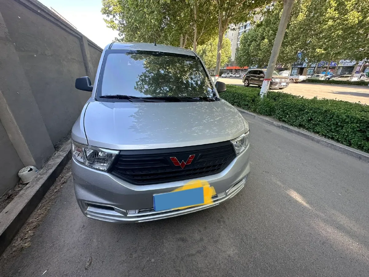 2022 JinBei Little Sea Lion X30 1.5L 102HP L4 5MT,autocango,china used car exporter,china ev exporter,chinese used car exporter,chinese used ev exporter
