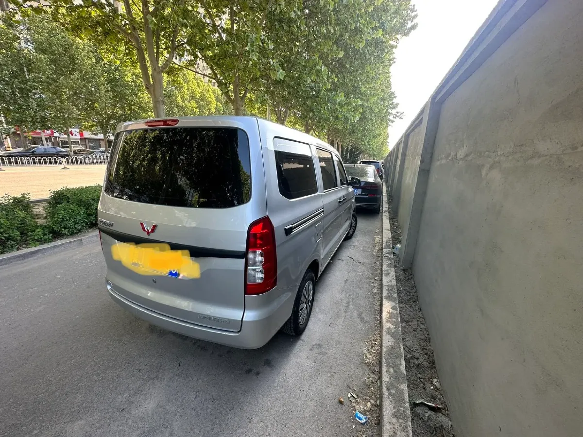2022 JinBei Little Sea Lion X30 1.5L 102HP L4 5MT,autocango,china used car exporter,china ev exporter,chinese used car exporter,chinese used ev exporter