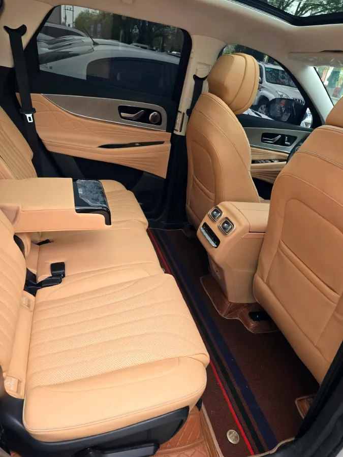 2023 Chery Tiggo 9 2.0T 261HP L4 8AT,autocango,china used car exporter,china ev exporter,chinese used car exporter,chinese used ev exporter