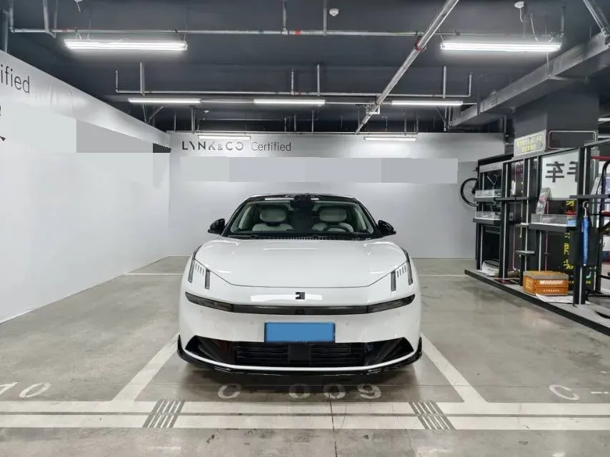 2025 LYNK&CO 10 EM-P 1.5T 163HP L4 3DHT PHEV,autocango,china used car exporter,china ev exporter,chinese used car exporter,chinese used ev exporter