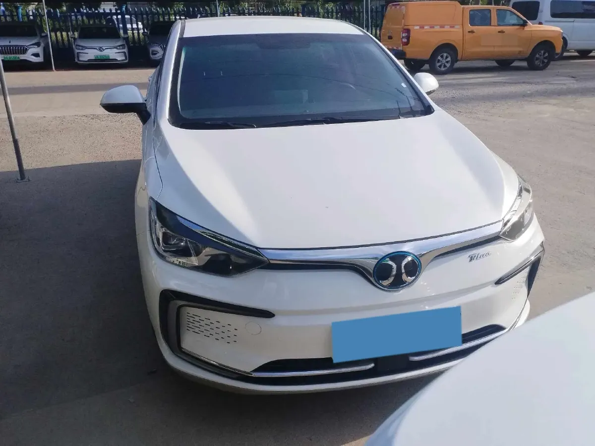 2020 BeiJing Auto EU5 BEV,autocango,china used car exporter,china ev exporter,chinese used car exporter,chinese used ev exporter