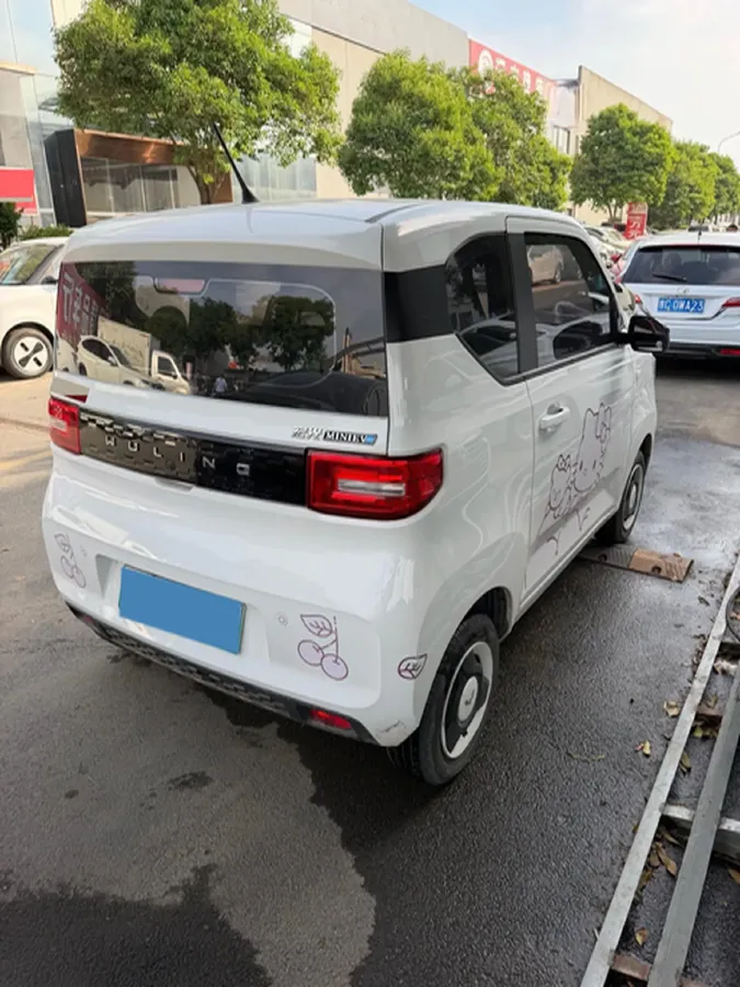 2022 LingBox uni BEV 11.52KWH,autocango,china used car exporter,china ev exporter,chinese used car exporter,chinese used ev exporter