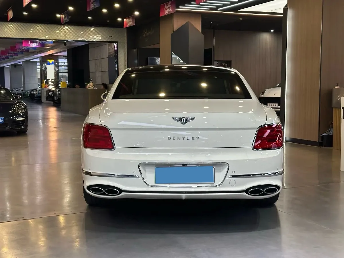2022 Bentley Flying Spur 2.9T 416HP V6 8DCT PHEV 18KWH,autocango,china used car exporter,china ev exporter,chinese used car exporter,chinese used ev exporter