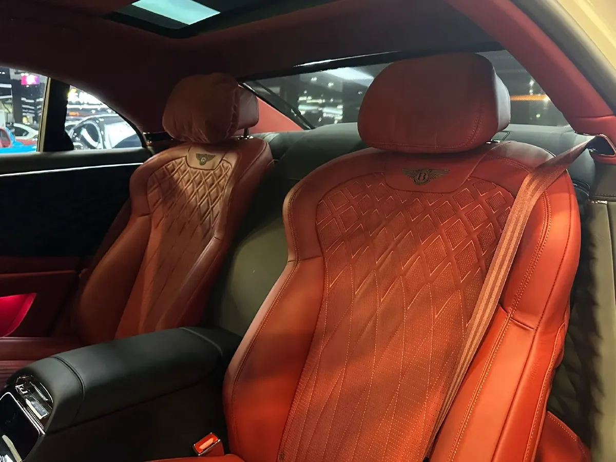 2022 Bentley Flying Spur 2.9T 416HP V6 8DCT PHEV 18KWH,autocango,china used car exporter,china ev exporter,chinese used car exporter,chinese used ev exporter