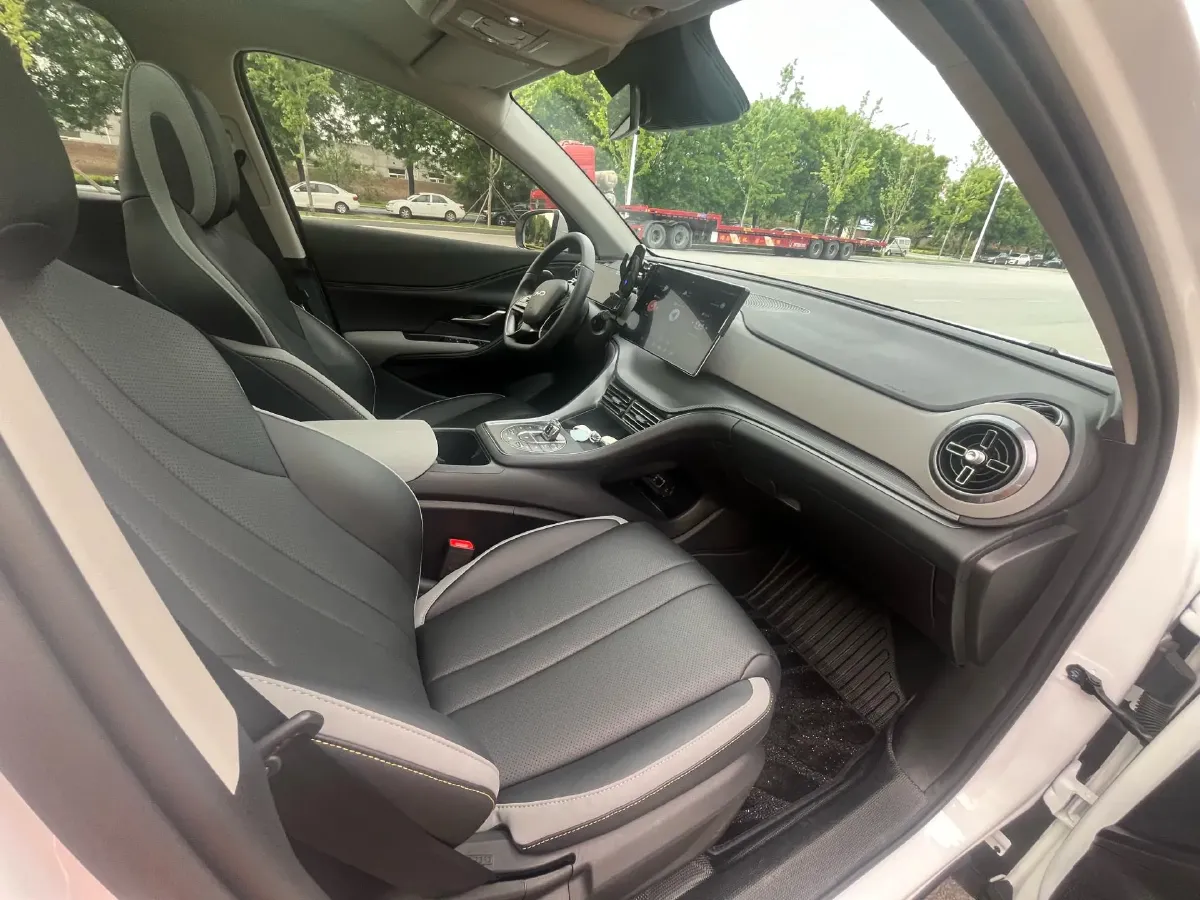 2025 BYD Sea Lion 05 DM-i 1.5L 101HP L4 E-CVT PHEV 18.3KWH,autocango,china used car exporter,china ev exporter,chinese used car exporter,chinese used ev exporter