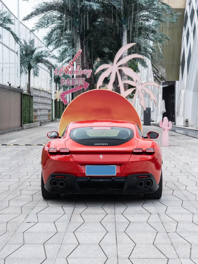 2020 Ferrari Roma 3.9T 620HP V8 8DCT,autocango,china used car exporter,china ev exporter,chinese used car exporter,chinese used ev exporter