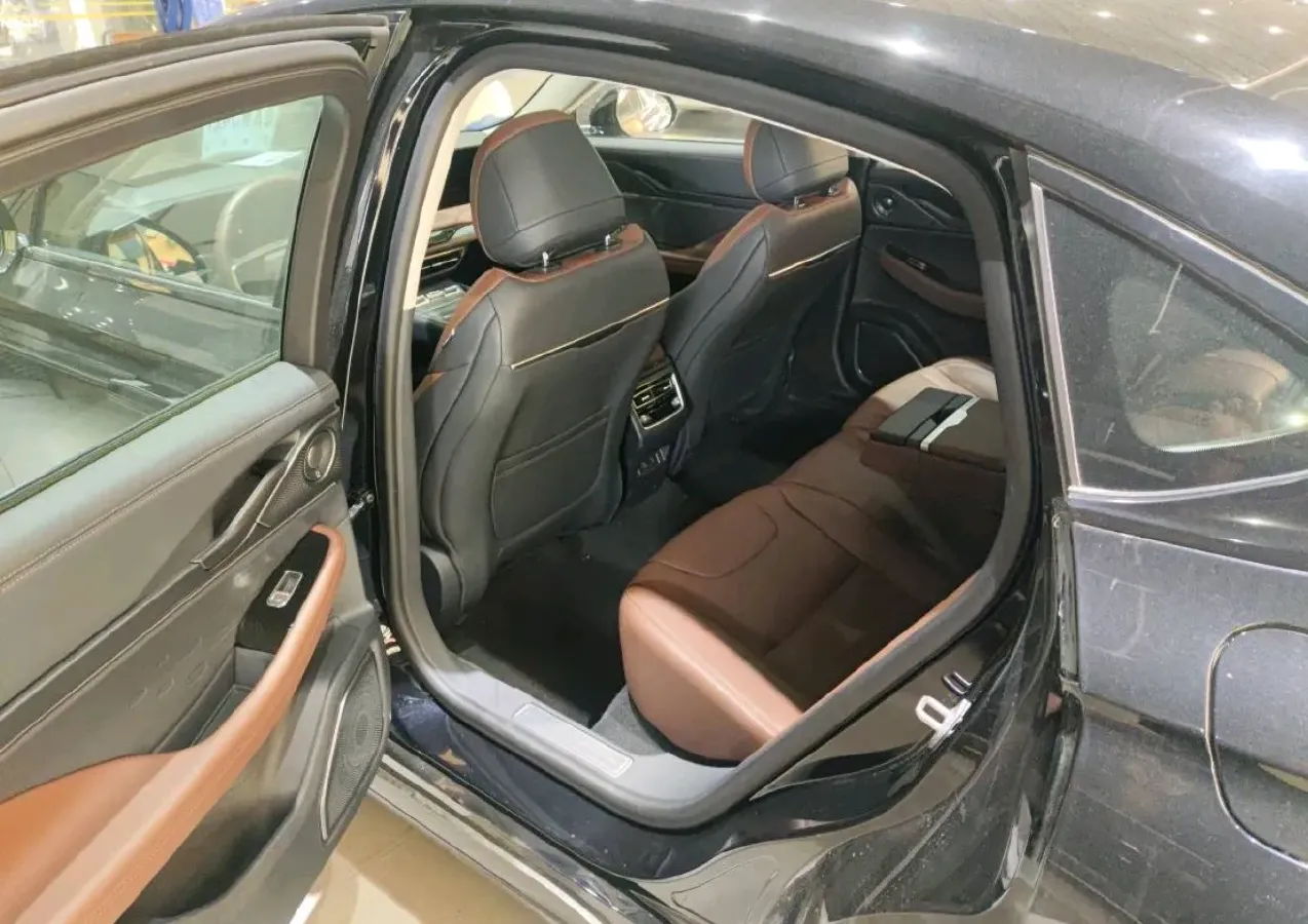 2025 Lincoln Z 2.0T 294HP L4 E-CVT Hybrid,autocango,china used car exporter,china ev exporter,chinese used car exporter,chinese used ev exporter