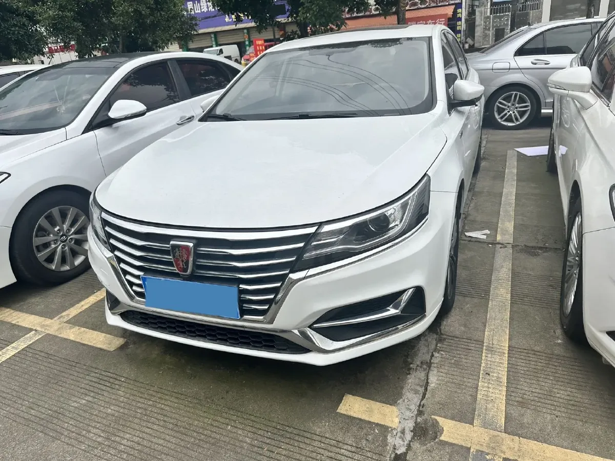 2020 Roewe i6 MAX 1.5T 173HP L4 7DCT,autocango,china used car exporter,china ev exporter,chinese used car exporter,chinese used ev exporter