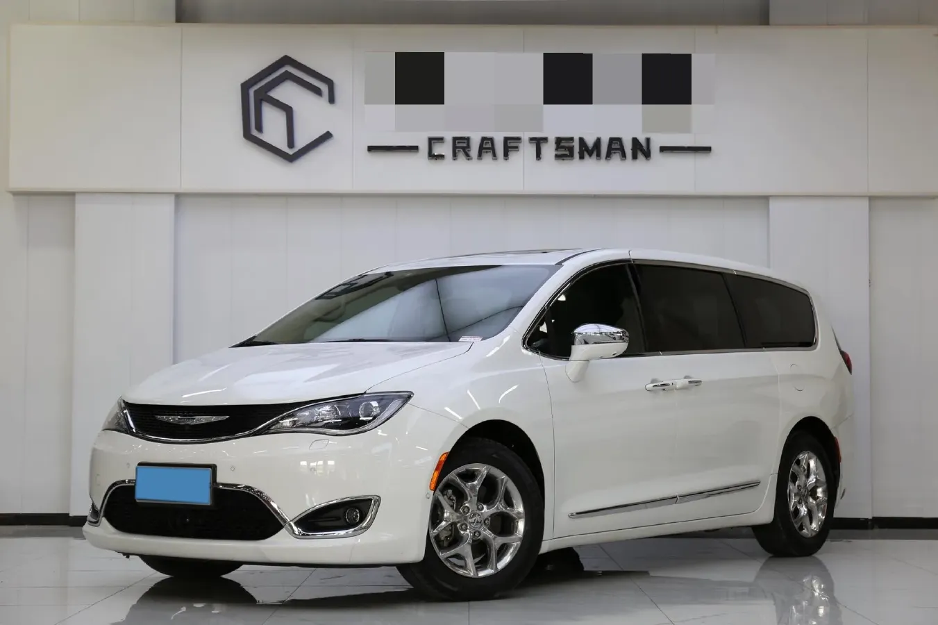 2017 Chrysler Pacifica 3.6L 279HP V6 9AT,autocango,china used car exporter,china ev exporter,chinese used car exporter,chinese used ev exporter