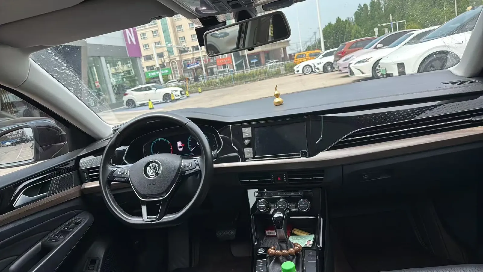 2019 Volvo V40 1.5T 152HP L4 6AT,autocango,china used car exporter,china ev exporter,chinese used car exporter,chinese used ev exporter
