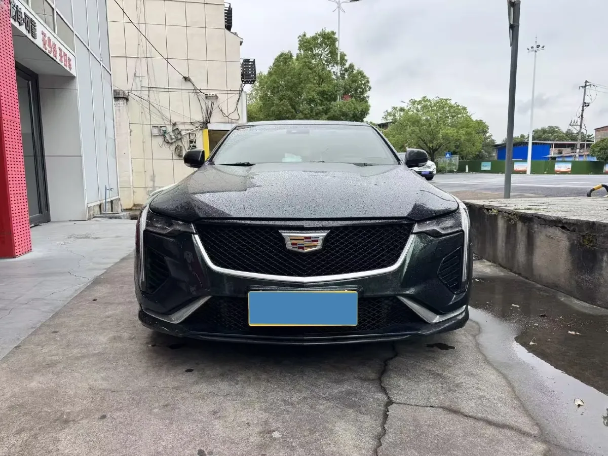 2021 Cadillac CT4 2.0T 237HP L4 8AT,autocango,china used car exporter,china ev exporter,chinese used car exporter,chinese used ev exporter