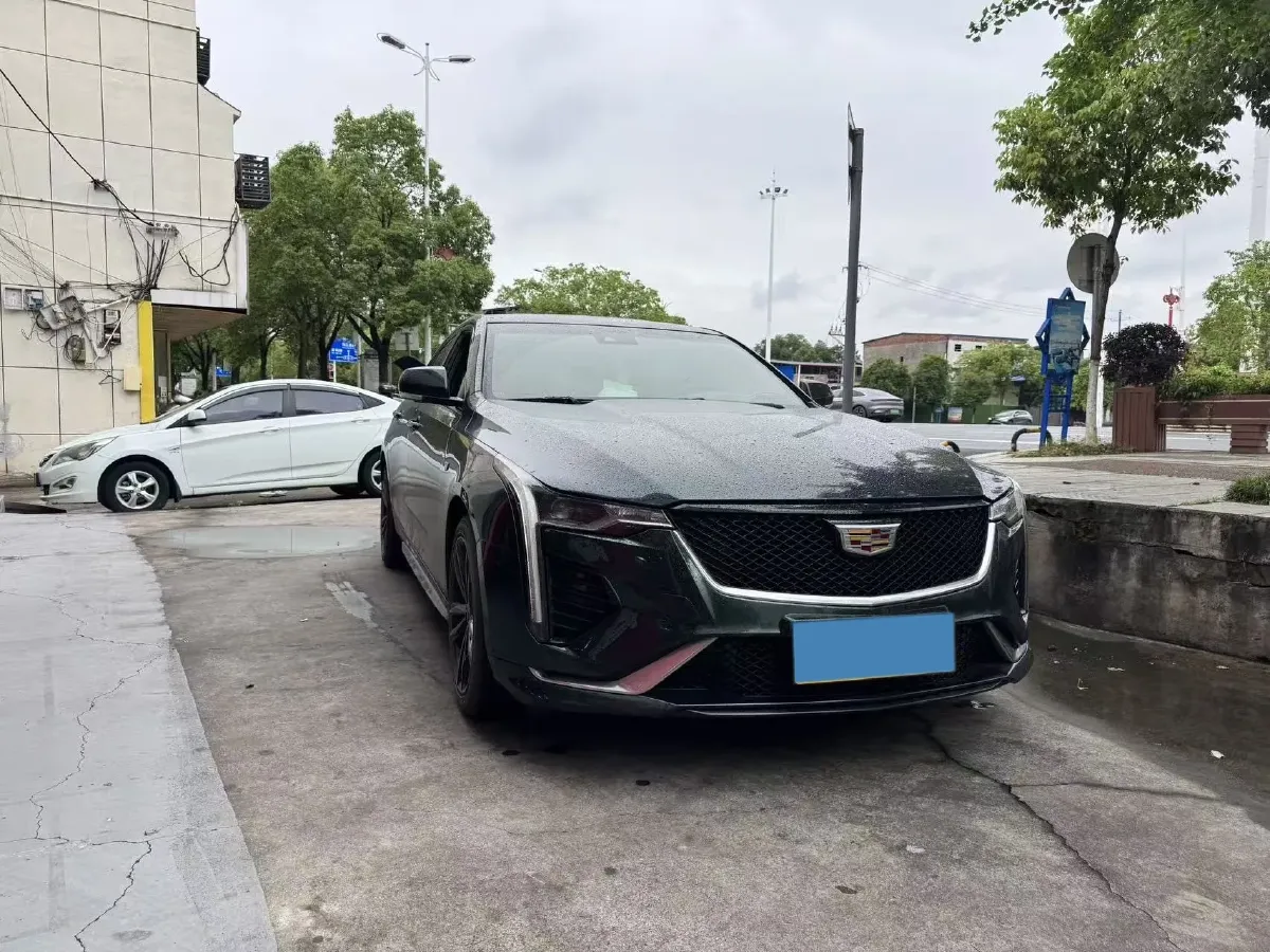 2021 Cadillac CT4 2.0T 237HP L4 8AT,autocango,china used car exporter,china ev exporter,chinese used car exporter,chinese used ev exporter