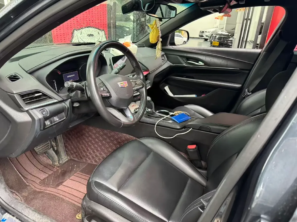 2021 Cadillac CT4 2.0T 237HP L4 8AT,autocango,china used car exporter,china ev exporter,chinese used car exporter,chinese used ev exporter
