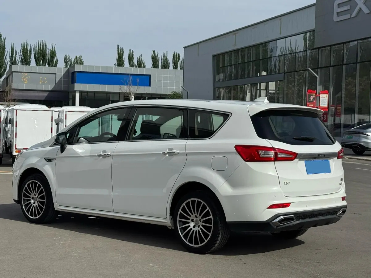 2017 LiFan XuanLang 1.5T 141HP L4 8AT,autocango,china used car exporter,china ev exporter,chinese used car exporter,chinese used ev exporter