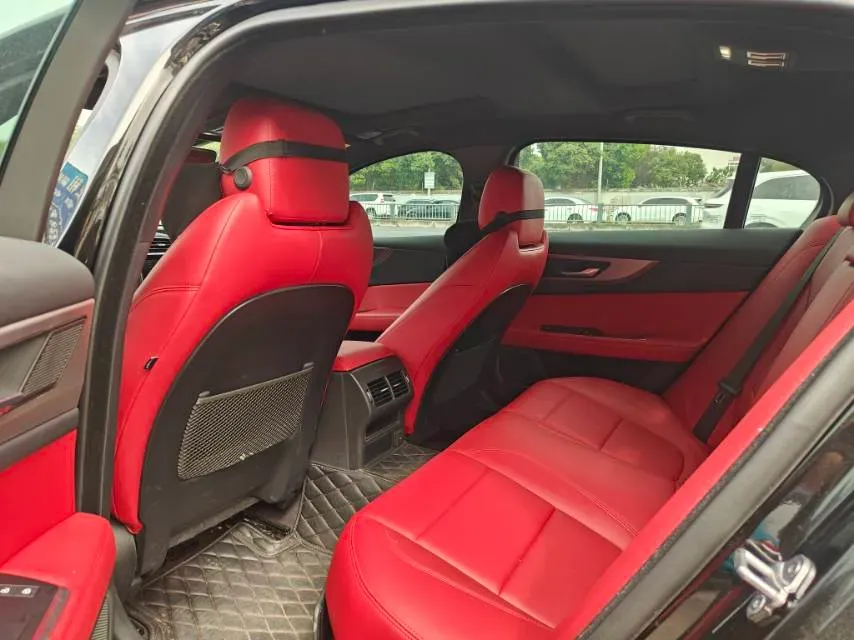 2024 Jaguar XEL 2.0T 250HP L4 8AT,autocango,china used car exporter,china ev exporter,chinese used car exporter,chinese used ev exporter
