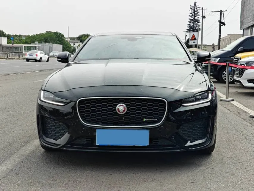 2024 Jaguar XEL 2.0T 250HP L4 8AT,autocango,china used car exporter,china ev exporter,chinese used car exporter,chinese used ev exporter
