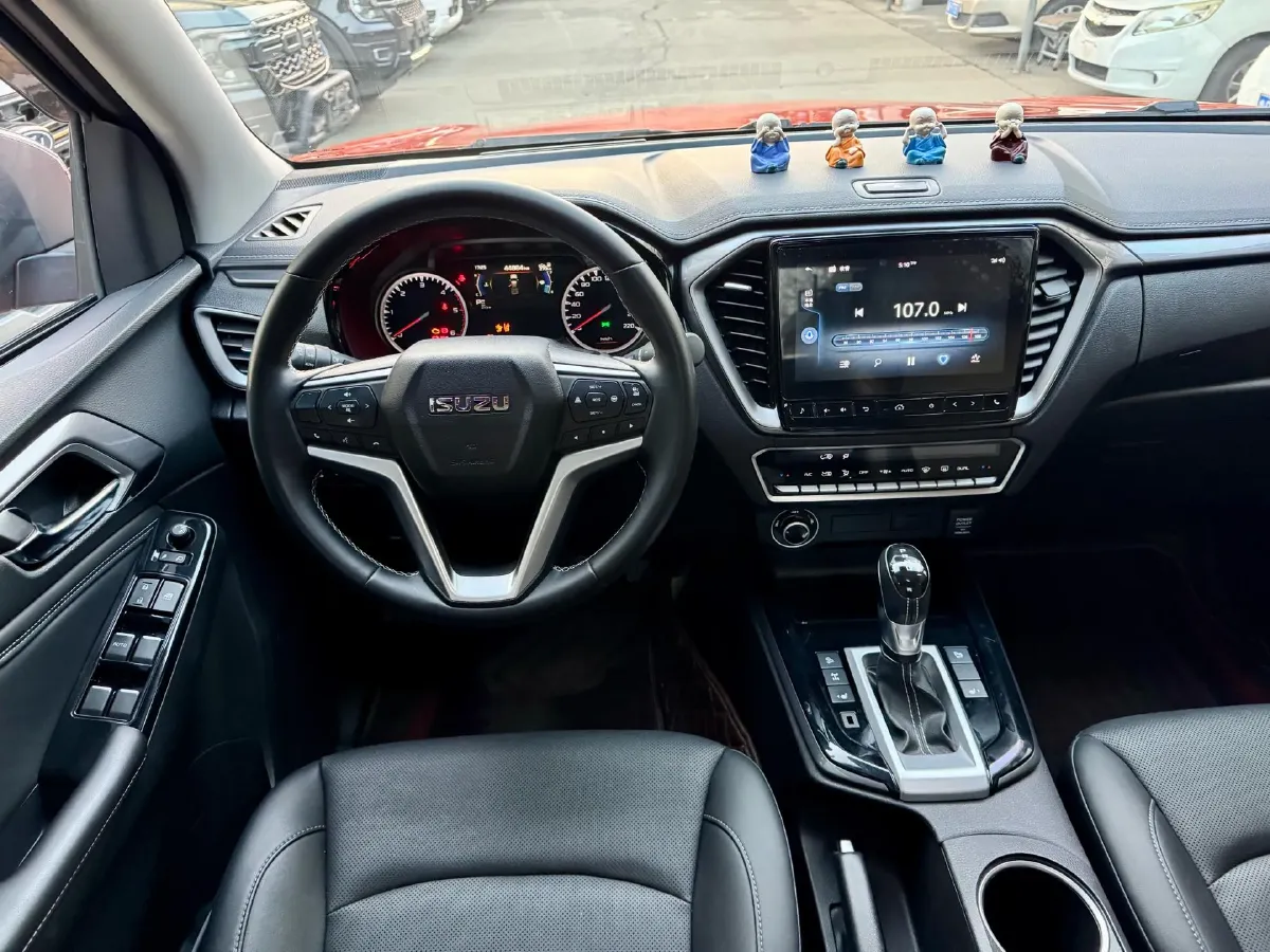 2021 Isuzu D-MAX 1.9T 163HP L4 6AT,autocango,china used car exporter,china ev exporter,chinese used car exporter,chinese used ev exporter
