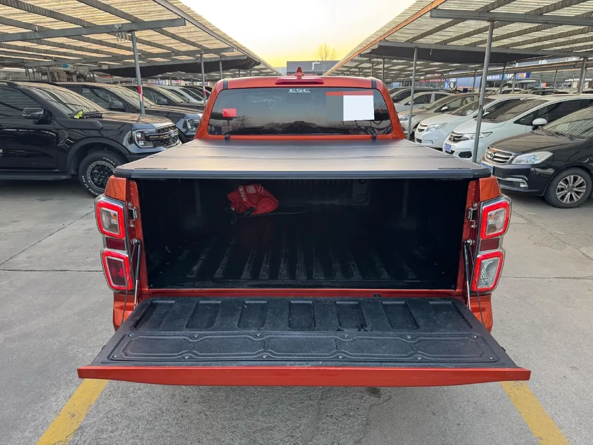 2021 Isuzu D-MAX 1.9T 163HP L4 6AT,autocango,china used car exporter,china ev exporter,chinese used car exporter,chinese used ev exporter