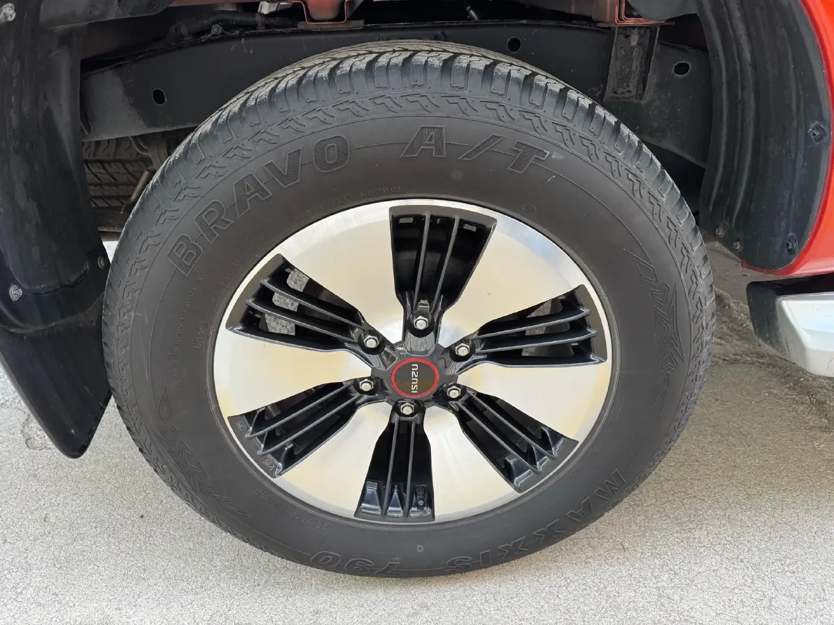 2021 Isuzu D-MAX 1.9T 163HP L4 6AT,autocango,china used car exporter,china ev exporter,chinese used car exporter,chinese used ev exporter