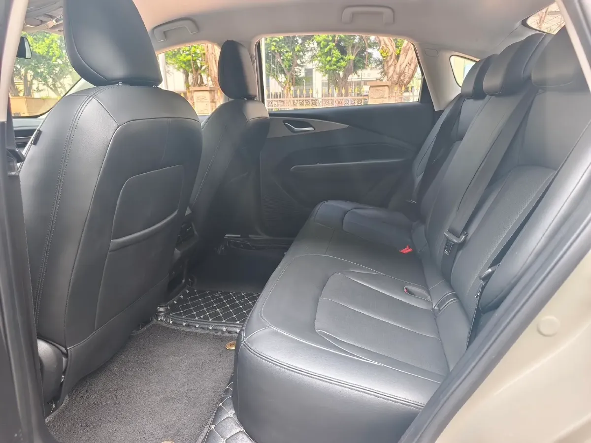 2023 WuLing XingGuang 1.5L 106HP L4 E-CVT PHEV 20.5KWH,autocango,china used car exporter,china ev exporter,chinese used car exporter,chinese used ev exporter