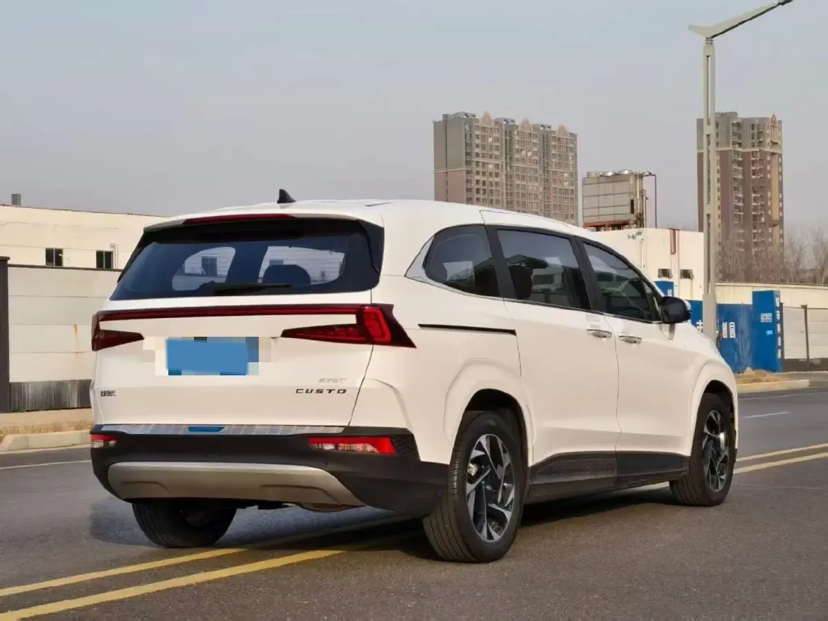 2021 Hyundai Custo 2.0T 236HP L4 8AT,autocango,china used car exporter,china ev exporter,chinese used car exporter,chinese used ev exporter