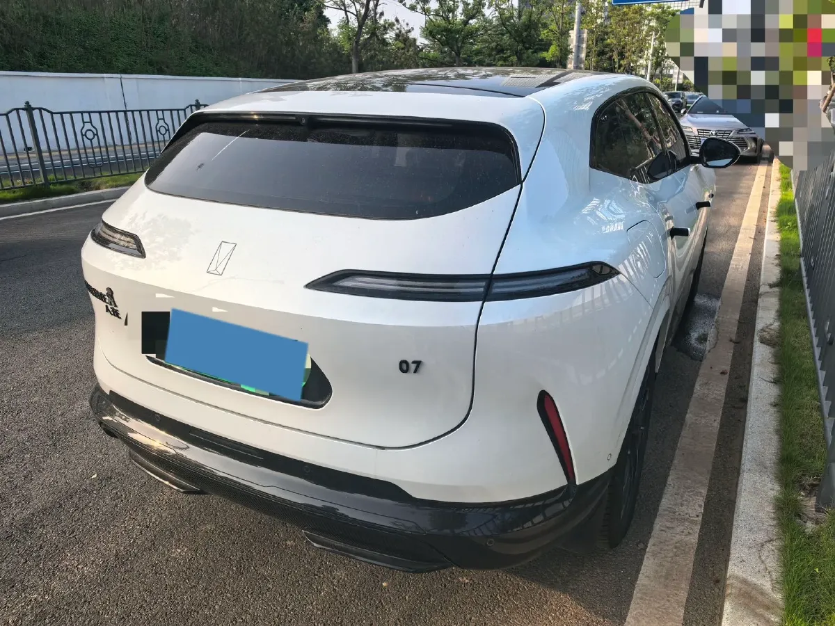 2024 Avatr 07 1.5T 156HP L4 REEV 39.05KWH,autocango,china used car exporter,china ev exporter,chinese used car exporter,chinese used ev exporter