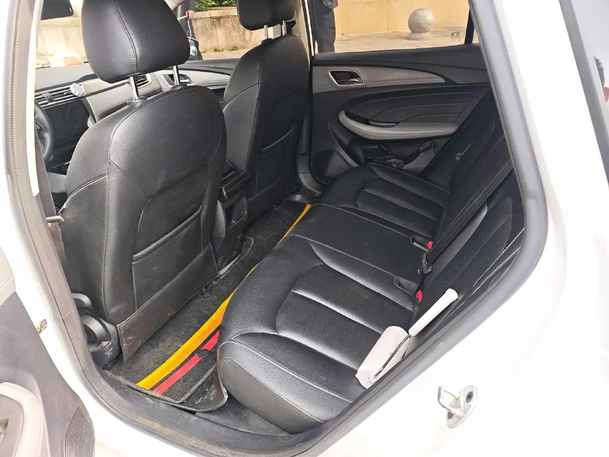 2018 Roewe Ei5 BEV 35KWH,autocango,china used car exporter,china ev exporter,chinese used car exporter,chinese used ev exporter