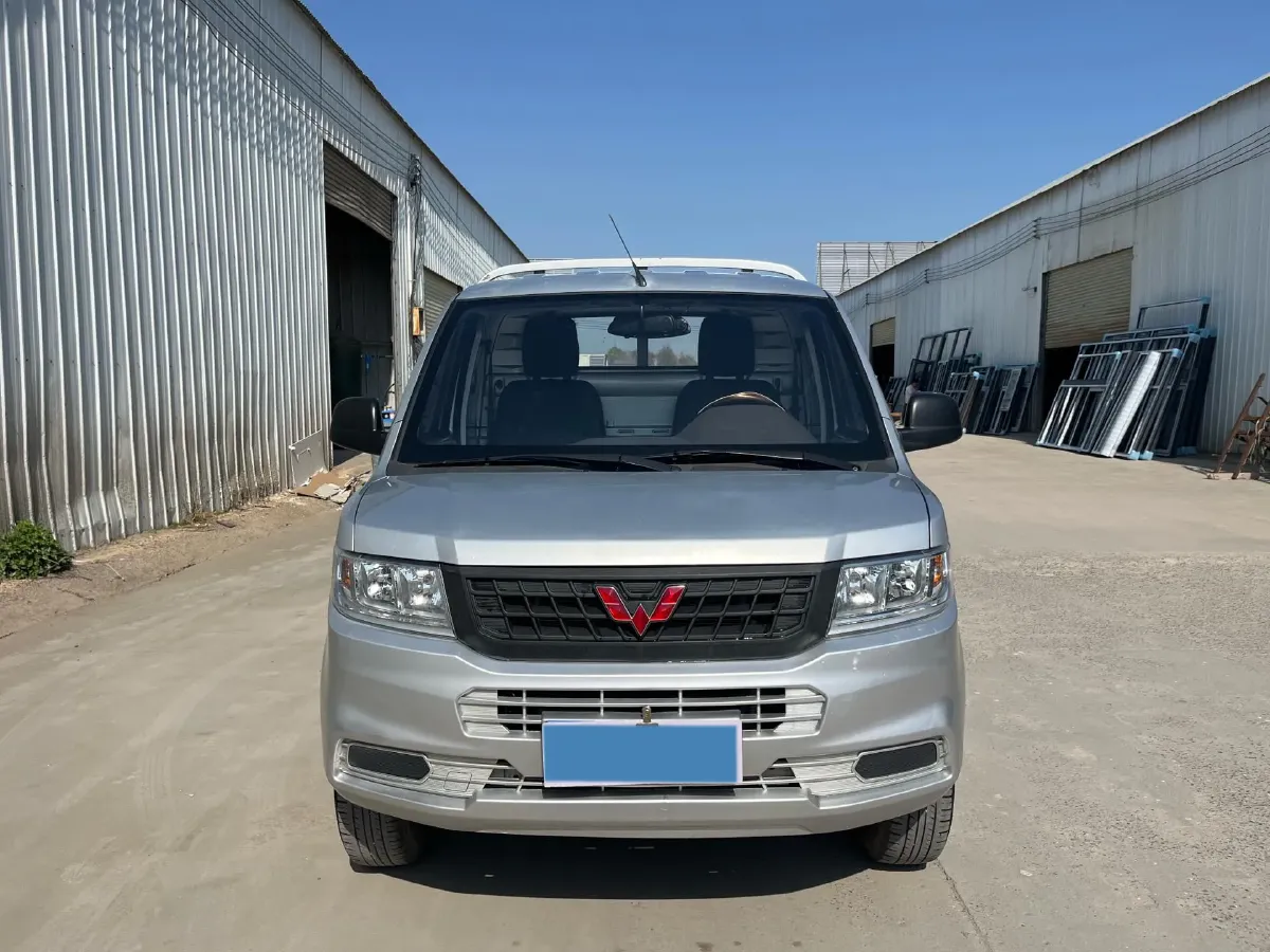 2021 NLM Motor QiTeng N50 1.5L 116HP L4 5MT,autocango,china used car exporter,china ev exporter,chinese used car exporter,chinese used ev exporter