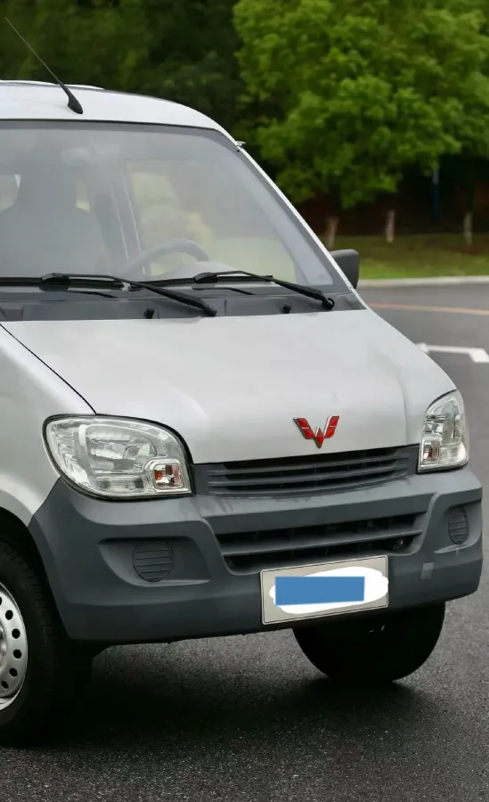 2015 WuLing ZhiGuang 1.2L 82HP L4 5MT,autocango,china used car exporter,china ev exporter,chinese used car exporter,chinese used ev exporter