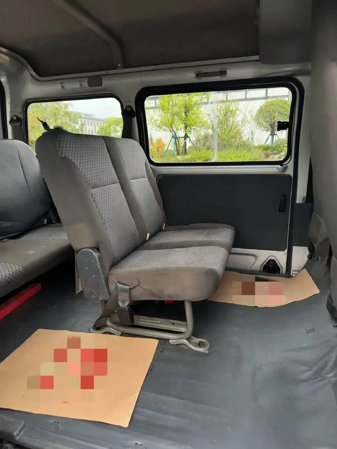 2015 WuLing ZhiGuang 1.2L 82HP L4 5MT,autocango,china used car exporter,china ev exporter,chinese used car exporter,chinese used ev exporter