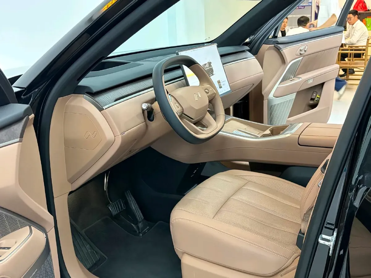2025 ONVO L90 BEV,autocango,china used car exporter,china ev exporter,chinese used car exporter,chinese used ev exporter