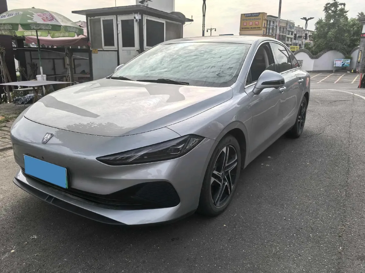 2023 Roewe D7 1.5L 112HP L4 1DHT PHEV 21.4KWH,autocango,china used car exporter,china ev exporter,chinese used car exporter,chinese used ev exporter