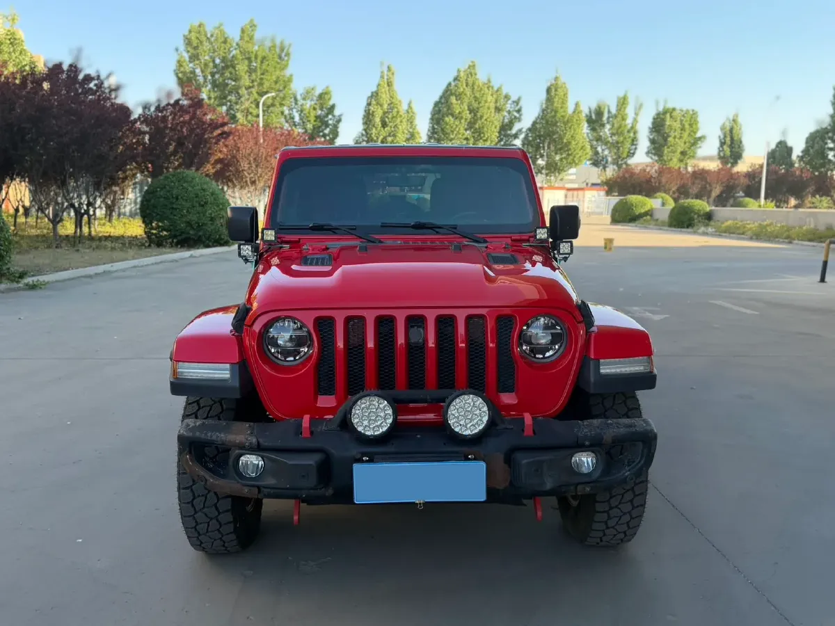 2019 Jeep Wrangler 2.0T 266HP L4 8AT,autocango,china used car exporter,china ev exporter,chinese used car exporter,chinese used ev exporter