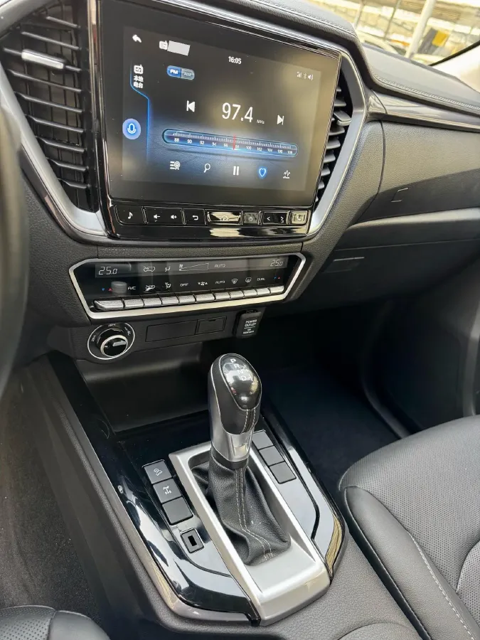 2021 Isuzu D-MAX 1.9T 163HP L4 6AT,autocango,china used car exporter,china ev exporter,chinese used car exporter,chinese used ev exporter