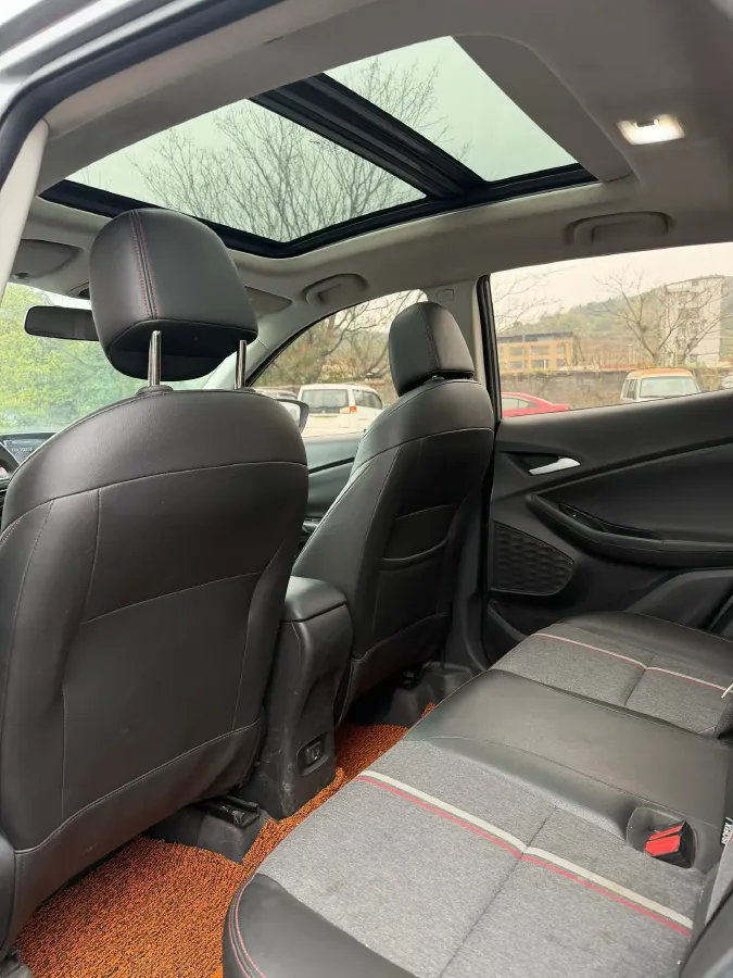 2019 Chevrolet Trax 1.0T 125HP L3 6AT,autocango,china used car exporter,china ev exporter,chinese used car exporter,chinese used ev exporter