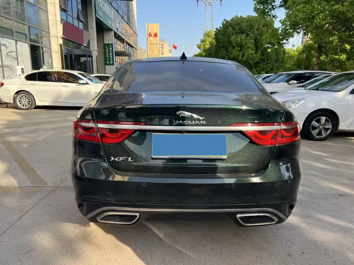 2024 Jaguar XFL 2.0T 250HP L4 8AT,autocango,china used car exporter,china ev exporter,chinese used car exporter,chinese used ev exporter