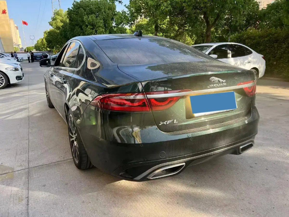 2024 Jaguar XFL 2.0T 250HP L4 8AT,autocango,china used car exporter,china ev exporter,chinese used car exporter,chinese used ev exporter