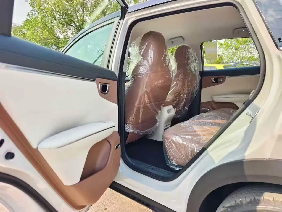 2025 WuLing HongGuang New Energy REEV 99HP REEV,autocango,china used car exporter,china ev exporter,chinese used car exporter,chinese used ev exporter