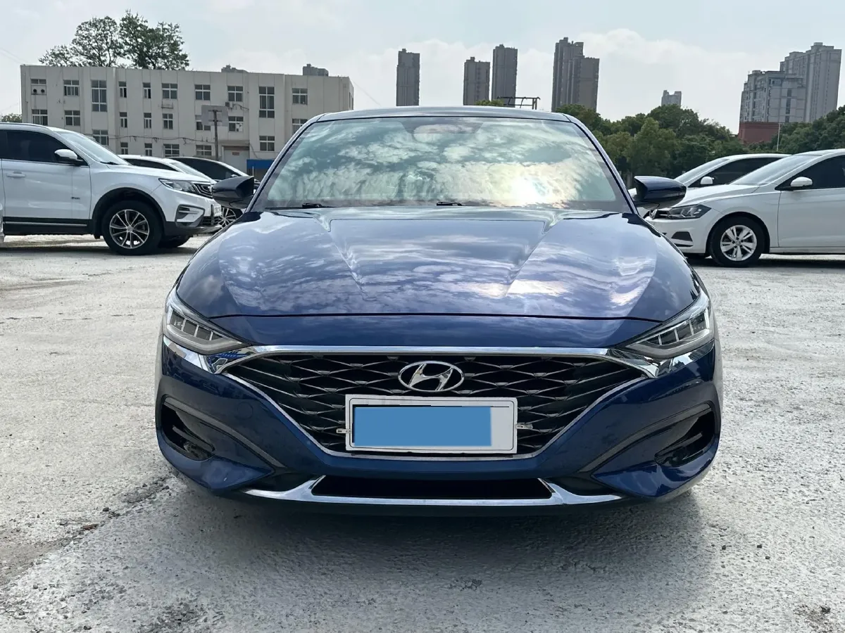 2019 Hyundai La Festa 1.6T 204HP L4 7DCT,autocango,china used car exporter,china ev exporter,chinese used car exporter,chinese used ev exporter