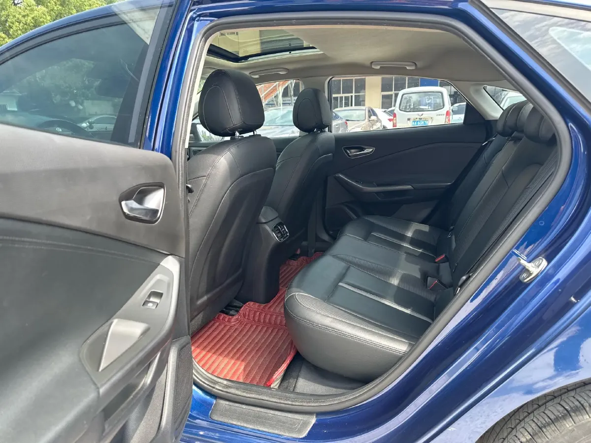 2019 Hyundai La Festa 1.6T 204HP L4 7DCT,autocango,china used car exporter,china ev exporter,chinese used car exporter,chinese used ev exporter