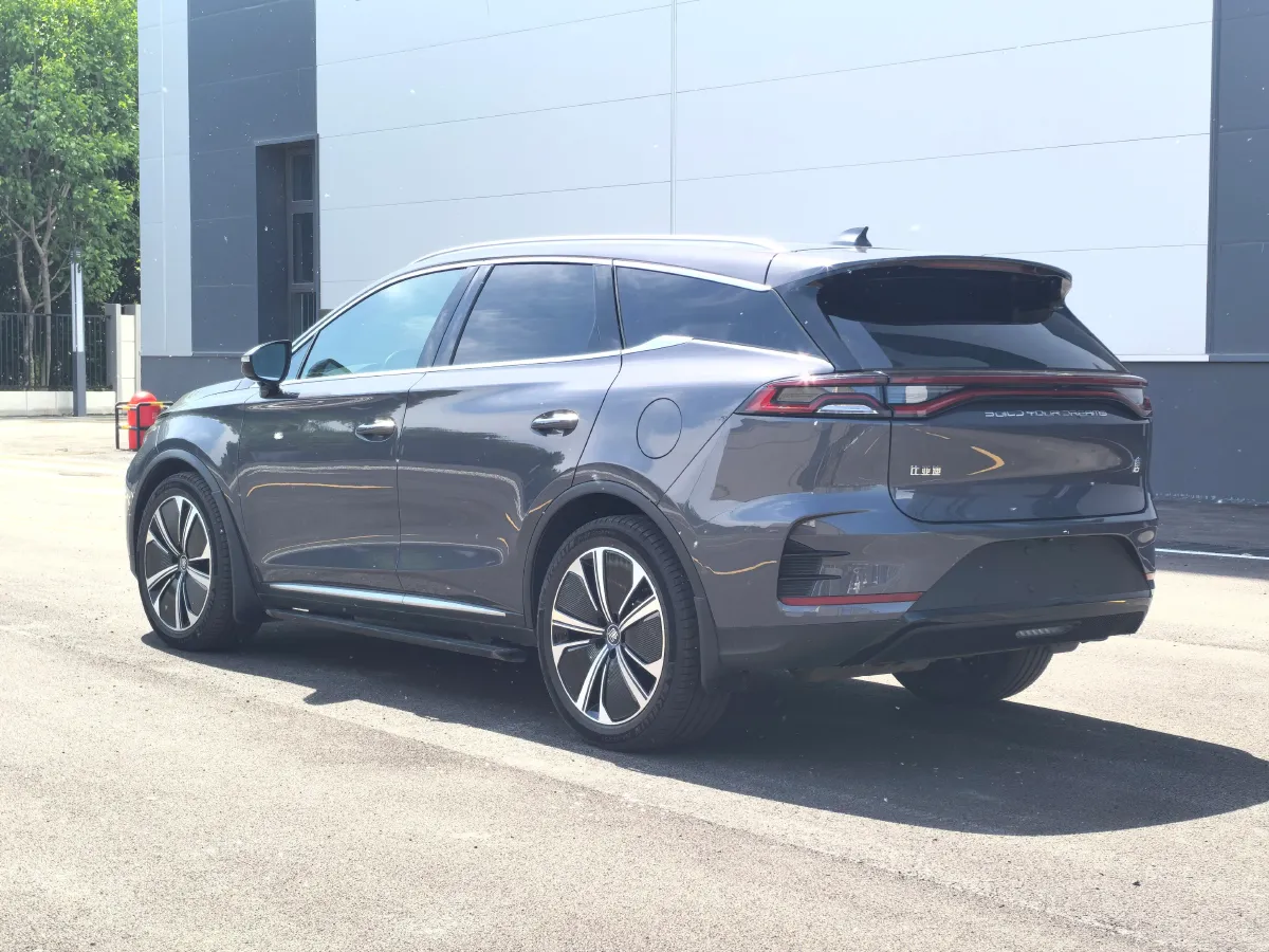 2022 Jeep Grand Commander 2.0T 265HP L4 9AT,autocango,china used car exporter,china ev exporter,chinese used car exporter,chinese used ev exporter