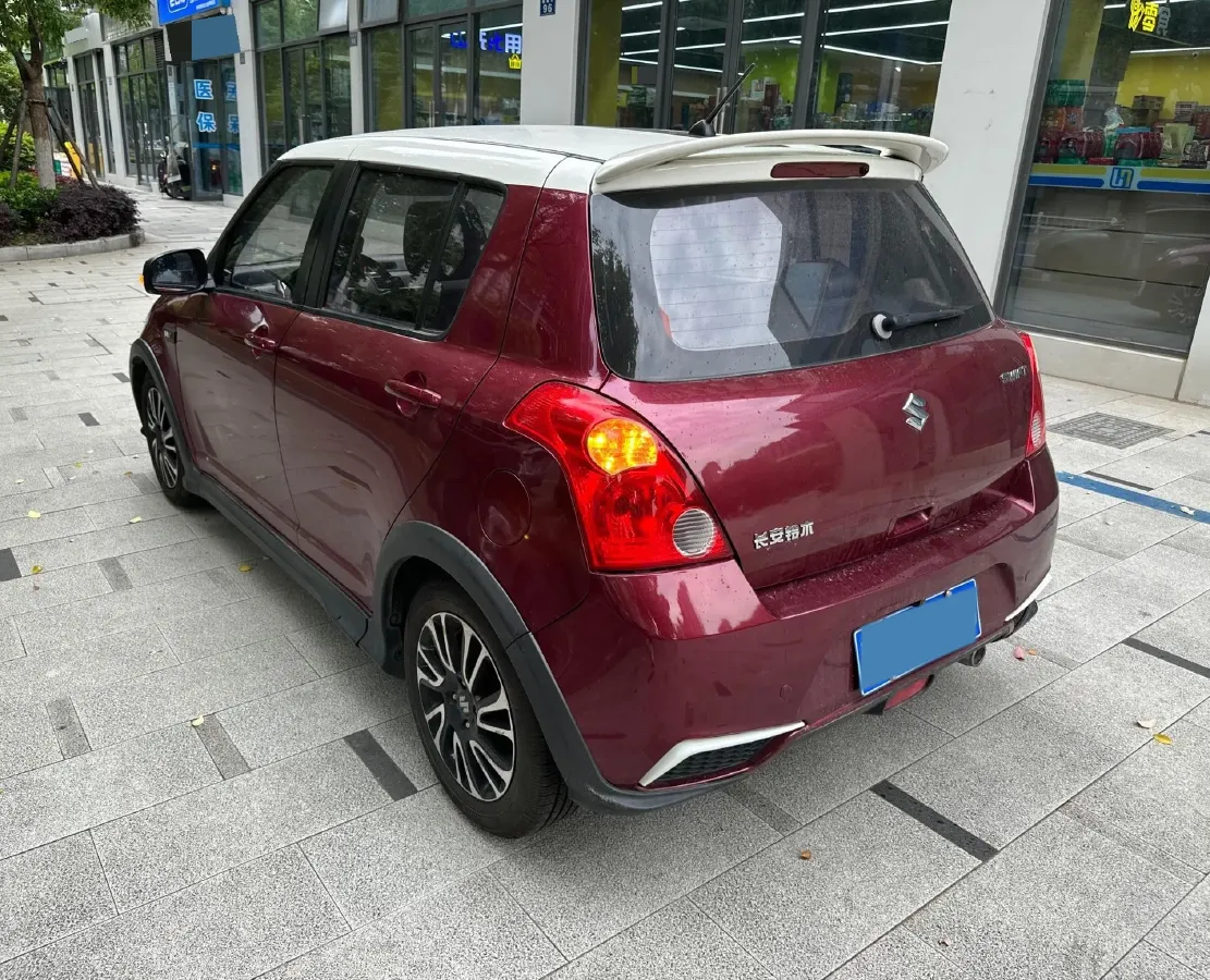 2016 Suzuki Swift 1.5L 103HP L4 4AT,autocango,china used car exporter,china ev exporter,chinese used car exporter,chinese used ev exporter