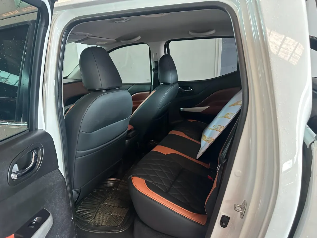 2020 Dongfeng RuiQi 6 2.3T 163HP L4 8AT,autocango,china used car exporter,china ev exporter,chinese used car exporter,chinese used ev exporter