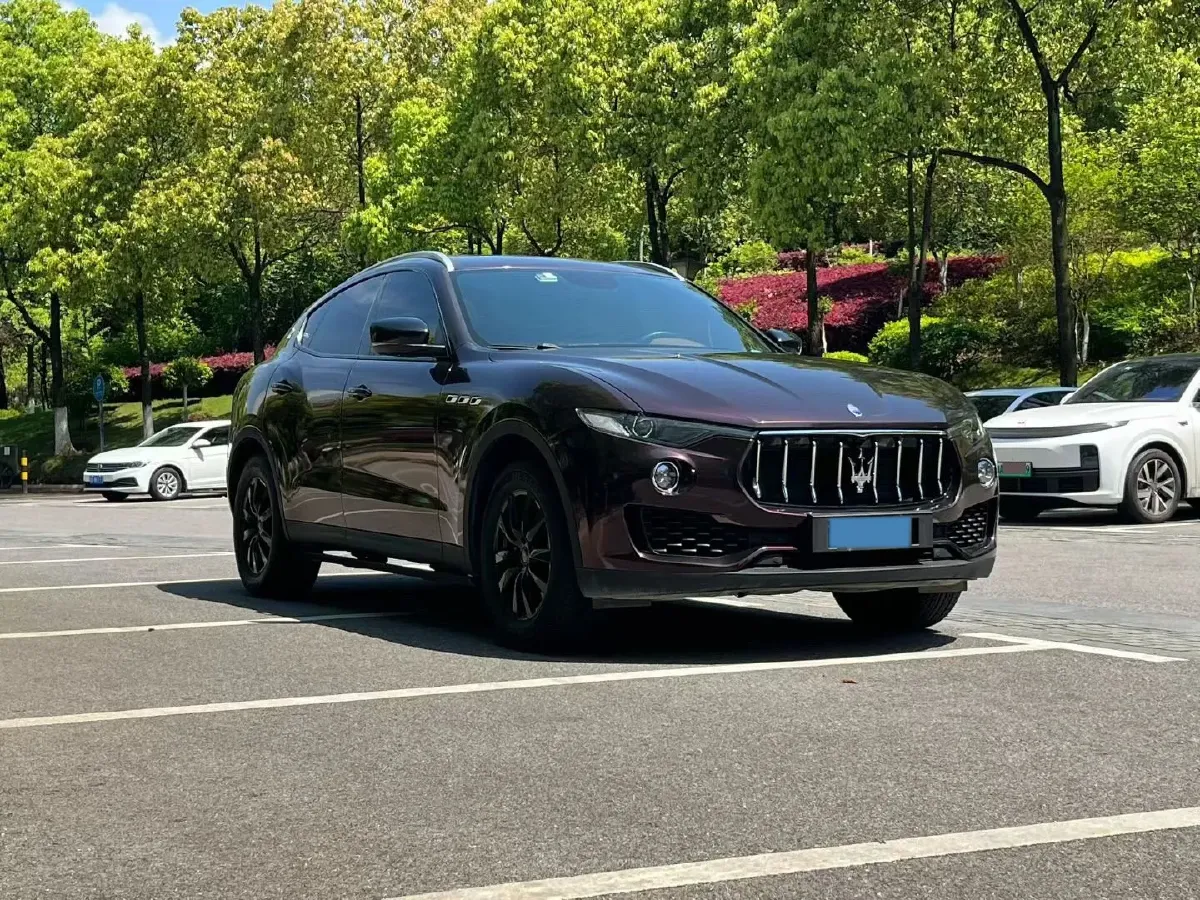 2018 Jaguar XJ 3.0T 340HP V6 8AT,autocango,china used car exporter,china ev exporter,chinese used car exporter,chinese used ev exporter