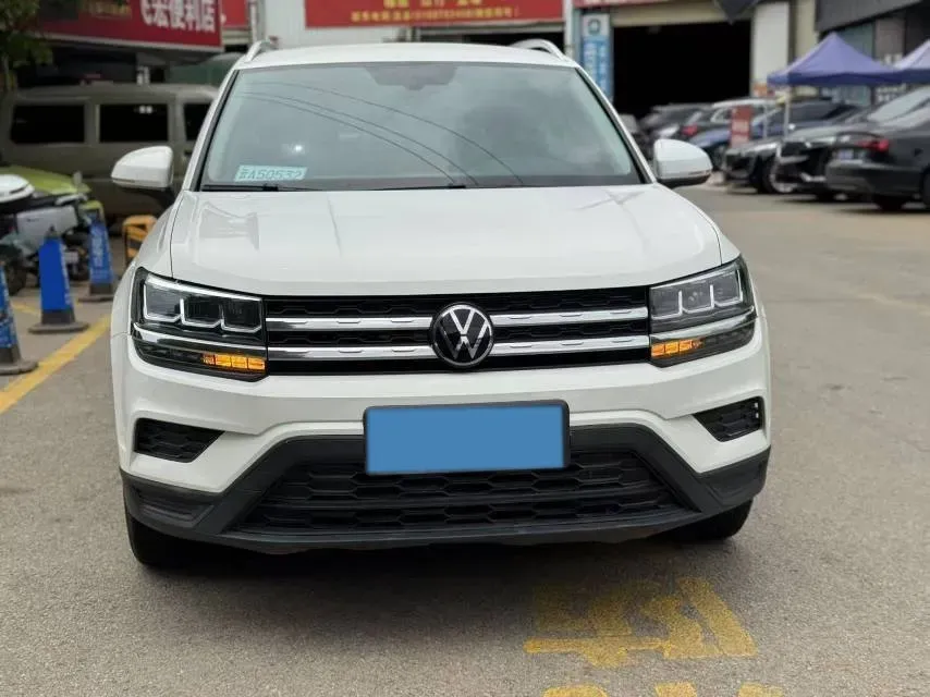 2022 Ford Transit 2.0T 202HP L4 6AT,autocango,china used car exporter,china ev exporter,chinese used car exporter,chinese used ev exporter