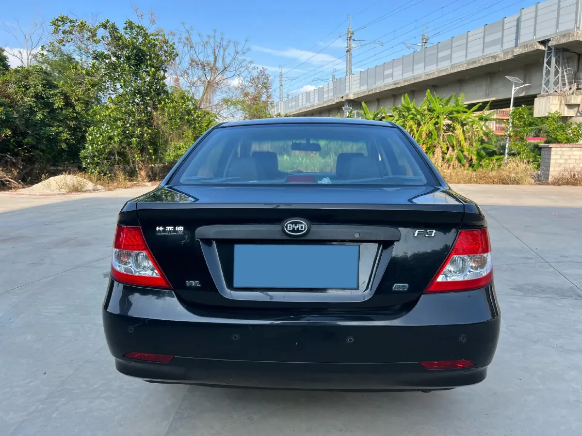 2018 BYD F3 1.5L 109HP L4 5MT,autocango,china used car exporter,china ev exporter,chinese used car exporter,chinese used ev exporter